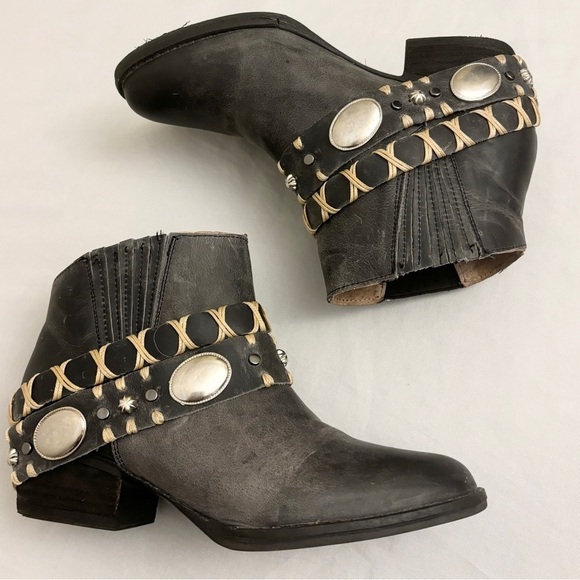 Circle G 6.5 Harness Western Women’s Booties Ankle Boots Gray Leather Boho - Picture 9 of 10